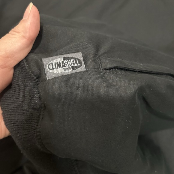adidas Climashell Windbreaker Jacket Mens XL Black V Neck Elastic Hem Pullover - Picture 7 of 11